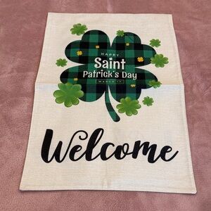 Reversible Yard Flag